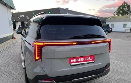 KIA Carnival, 2024 год, 6 000 000 рублей, 2 фотография