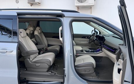 KIA Carnival, 2024 год, 6 000 000 рублей, 25 фотография