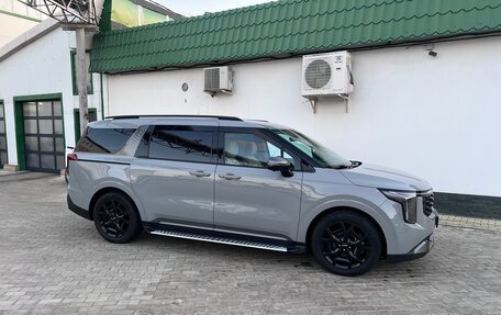KIA Carnival, 2024 год, 6 000 000 рублей, 19 фотография