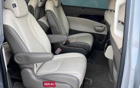 KIA Carnival, 2024 год, 6 000 000 рублей, 26 фотография