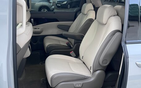 KIA Carnival, 2024 год, 6 000 000 рублей, 37 фотография