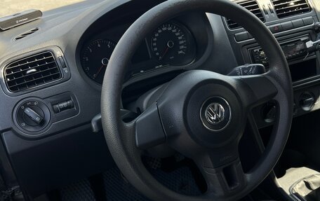 Volkswagen Polo VI (EU Market), 2010 год, 500 000 рублей, 9 фотография