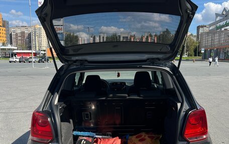 Volkswagen Polo VI (EU Market), 2010 год, 500 000 рублей, 18 фотография