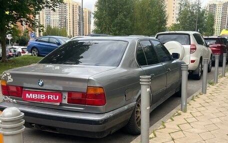 BMW 5 серия, 1992 год, 200 000 рублей, 3 фотография