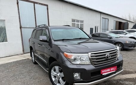 Toyota Land Cruiser 200, 2013 год, 3 690 000 рублей, 2 фотография