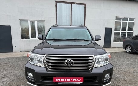 Toyota Land Cruiser 200, 2013 год, 3 690 000 рублей, 4 фотография