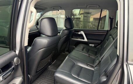 Toyota Land Cruiser 200, 2013 год, 3 690 000 рублей, 18 фотография