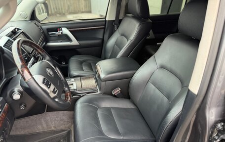 Toyota Land Cruiser 200, 2013 год, 3 690 000 рублей, 16 фотография