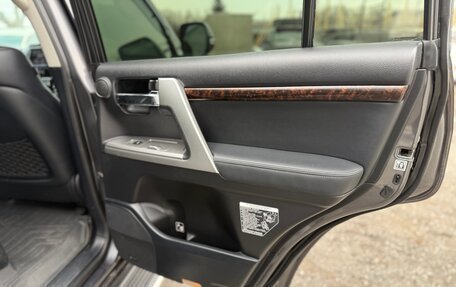 Toyota Land Cruiser 200, 2013 год, 3 690 000 рублей, 22 фотография