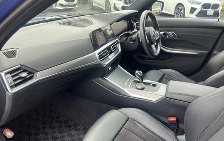 BMW 3 серия, 2021 год, 2 290 000 рублей, 13 фотография