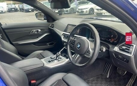 BMW 3 серия, 2021 год, 2 290 000 рублей, 9 фотография