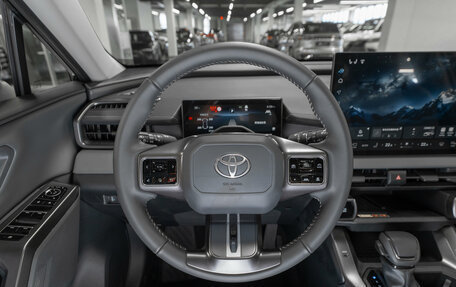Toyota RAV4, 2026 год, 4 200 000 рублей, 11 фотография