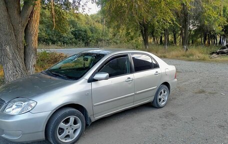 Toyota Corolla, 2004 год, 340 000 рублей, 1 фотография
