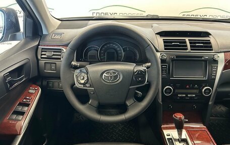 Toyota Camry, 2013 год, 1 600 000 рублей, 11 фотография