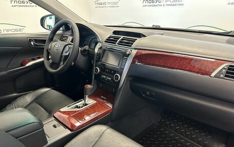 Toyota Camry, 2013 год, 1 600 000 рублей, 22 фотография