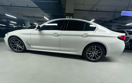 BMW 5 серия, 2022 год, 5 270 000 рублей, 3 фотография