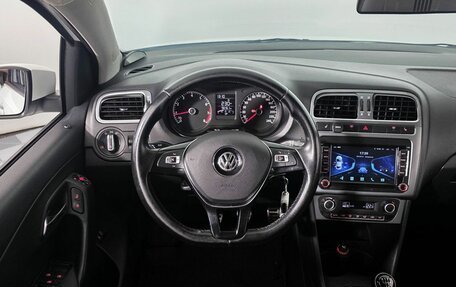 Volkswagen Polo VI (EU Market), 2016 год, 899 000 рублей, 16 фотография