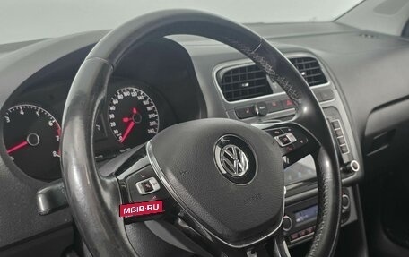 Volkswagen Polo VI (EU Market), 2016 год, 899 000 рублей, 15 фотография