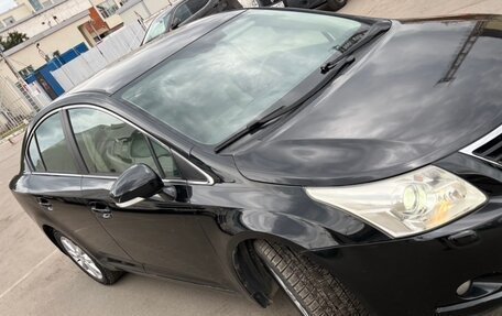 Toyota Avensis III рестайлинг, 2010 год, 900 000 рублей, 3 фотография