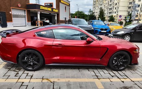 Ford Mustang VI рестайлинг, 2020 год, 3 599 999 рублей, 2 фотография