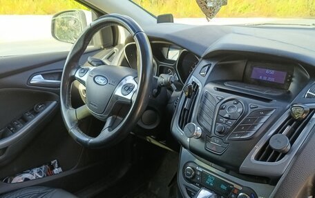 Ford Focus III, 2011 год, 588 000 рублей, 3 фотография