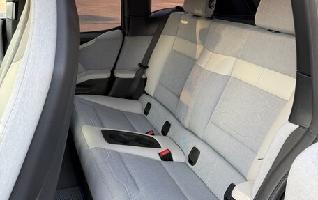 BMW i3 I01 рестайлинг, 2017 год, 2 250 000 рублей, 7 фотография