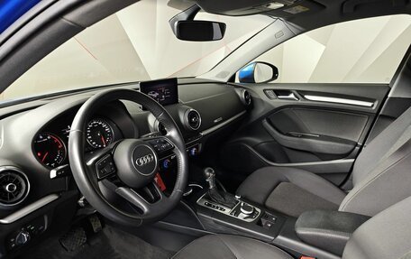 Audi A3, 2018 год, 1 895 000 рублей, 19 фотография