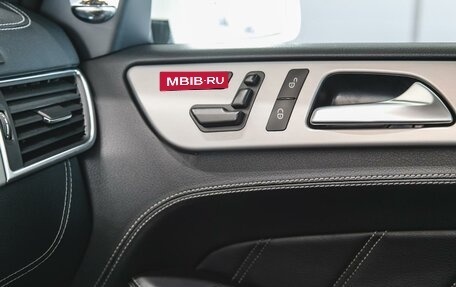 Mercedes-Benz GL-Класс AMG, 2013 год, 3 100 000 рублей, 29 фотография