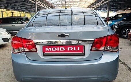 Chevrolet Cruze II, 2010 год, 530 000 рублей, 6 фотография
