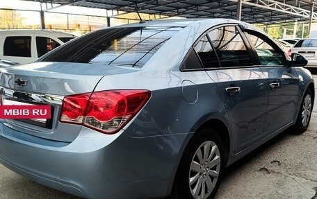Chevrolet Cruze II, 2010 год, 530 000 рублей, 5 фотография