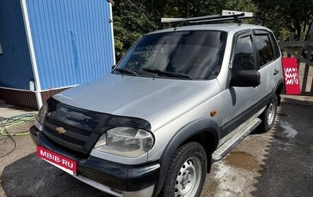 Chevrolet Niva I рестайлинг, 2005 год, 350 000 рублей, 4 фотография