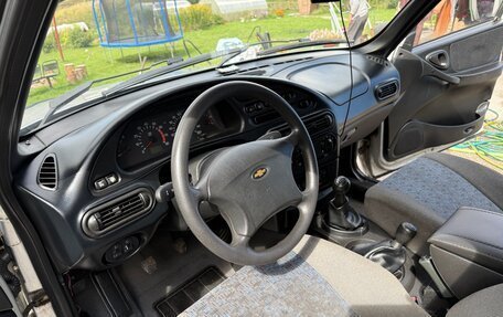 Chevrolet Niva I рестайлинг, 2005 год, 350 000 рублей, 12 фотография