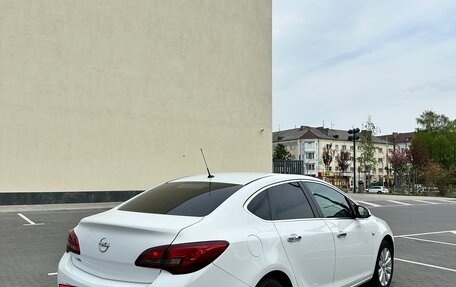 Opel Astra J, 2013 год, 790 000 рублей, 6 фотография