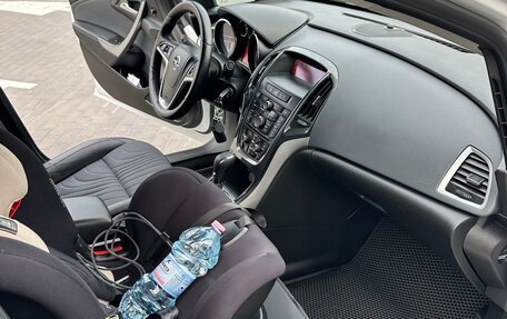 Opel Astra J, 2013 год, 790 000 рублей, 14 фотография