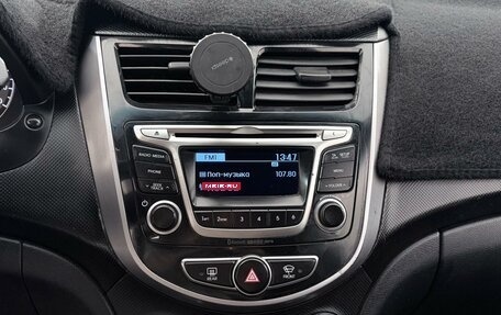 Hyundai Solaris II рестайлинг, 2014 год, 799 000 рублей, 17 фотография