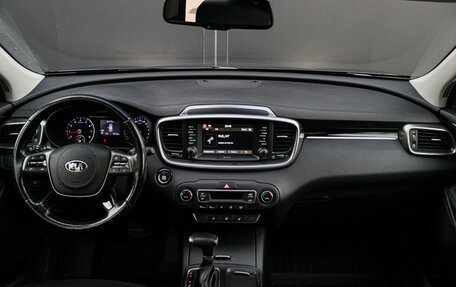 KIA Sorento III Prime рестайлинг, 2019 год, 3 350 000 рублей, 9 фотография