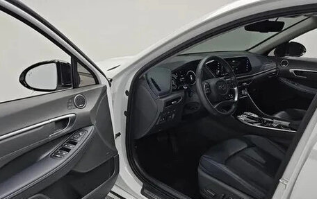 Hyundai Sonata VIII, 2023 год, 1 690 000 рублей, 8 фотография