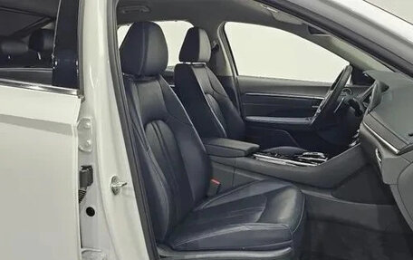 Hyundai Sonata VIII, 2023 год, 1 690 000 рублей, 23 фотография