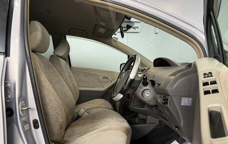 Toyota Vitz, 2010 год, 589 000 рублей, 8 фотография