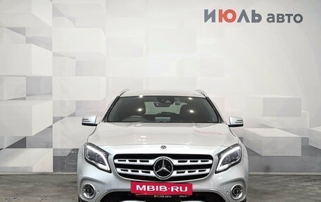 Mercedes-Benz GLA, 2018 год, 2 200 000 рублей, 3 фотография