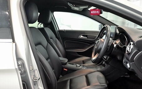 Mercedes-Benz GLA, 2018 год, 2 200 000 рублей, 10 фотография
