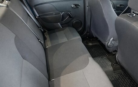 Renault Logan II, 2016 год, 699 000 рублей, 9 фотография