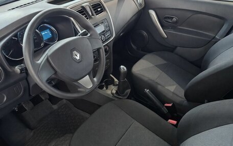 Renault Logan II, 2016 год, 699 000 рублей, 7 фотография