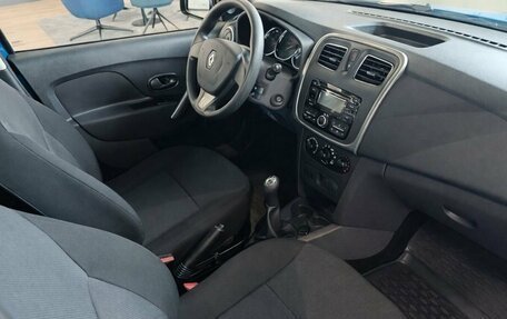 Renault Logan II, 2016 год, 699 000 рублей, 8 фотография