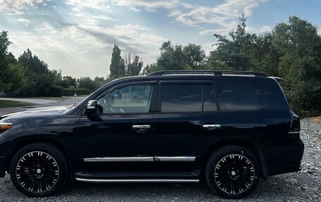 Toyota Land Cruiser 200, 2015 год, 5 500 000 рублей, 3 фотография