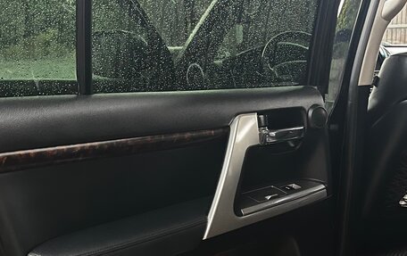 Toyota Land Cruiser 200, 2015 год, 5 500 000 рублей, 16 фотография