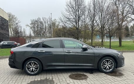 KIA K5, 2021 год, 2 300 000 рублей, 2 фотография