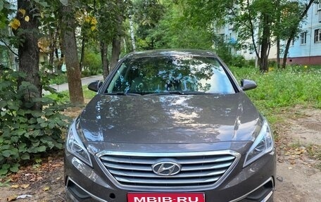 Hyundai Sonata VII, 2016 год, 1 000 000 рублей, 1 фотография