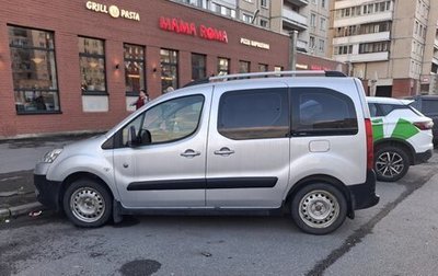 Peugeot Partner II рестайлинг 2, 2011 год, 650 000 рублей, 1 фотография