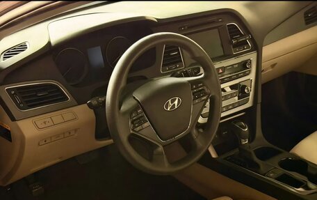 Hyundai Sonata VII, 2016 год, 1 000 000 рублей, 8 фотография